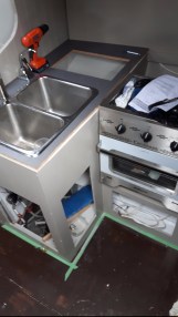 sea-tap-storage-box-oven.jpg